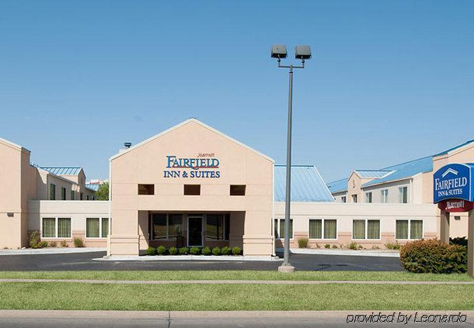 Country Inn & Suites By Radisson, Wichita East, Ks Εξωτερικό φωτογραφία