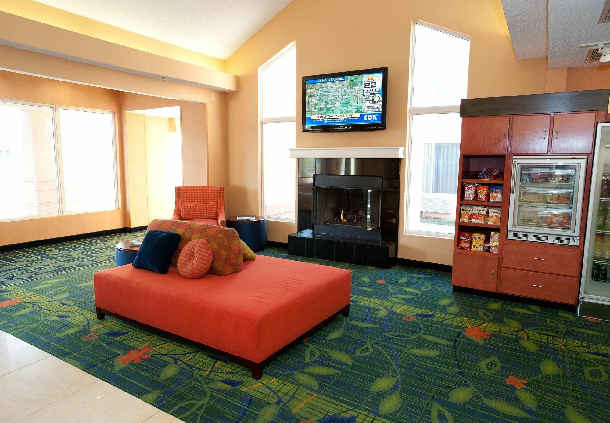 Country Inn & Suites By Radisson, Wichita East, Ks Εξωτερικό φωτογραφία
